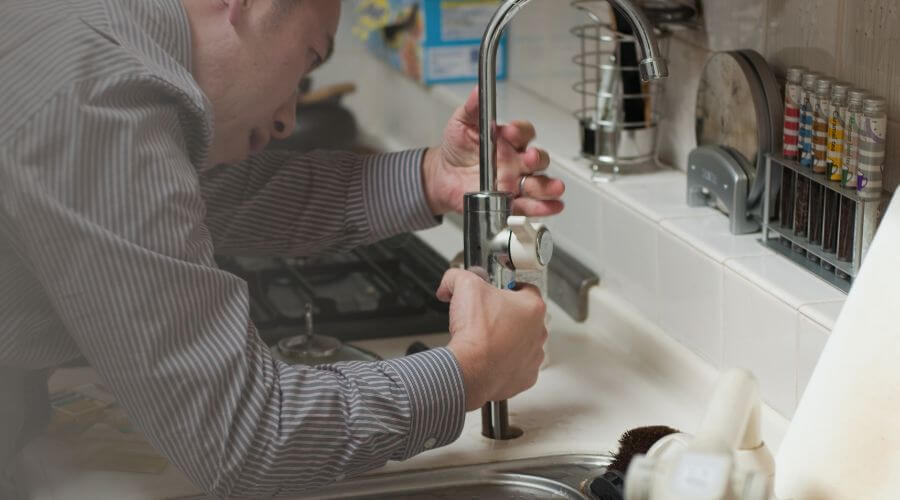 Local tankless water heater installation in Willard, MO